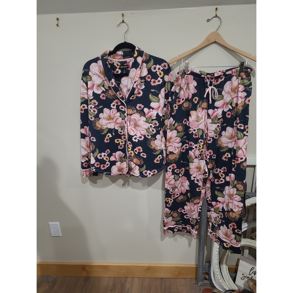 ROOM SERVICE womens SZ Lg Black pink Floral Button Down Pajama Set sleep comfy